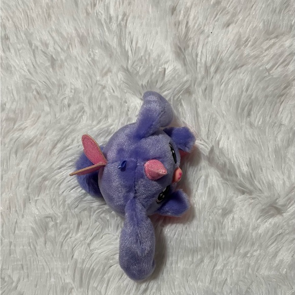 Rainbocorns
Minty Bunnycorn Mini Surprise - Picture 6 of 9